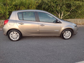 Used Renault Clio 2012 for sale - 75039486: Photo