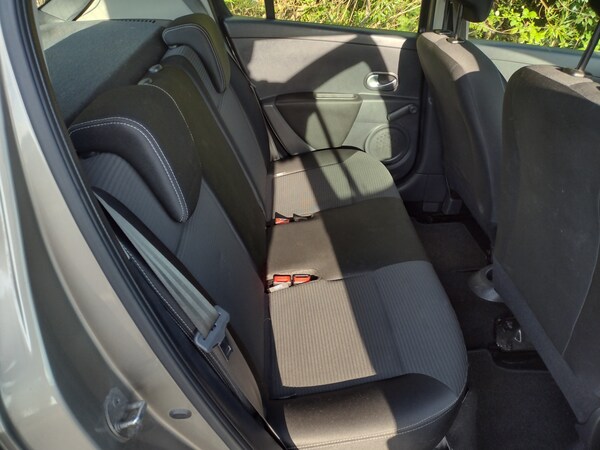 Used Renault Clio 2012 for sale - 75039486: Photo 5