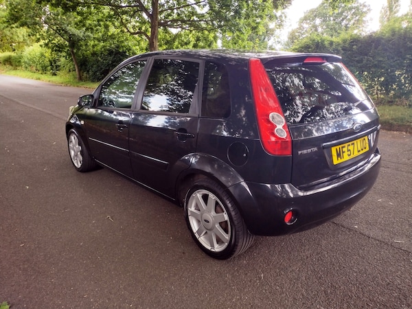 Used Ford Fiesta 2007 for sale - 74894568: Photo 5