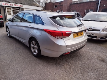 Used Hyundai i40 2012 for sale - 77749411: Photo