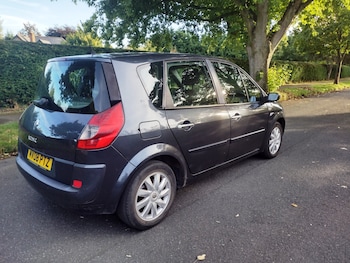Used Renault Scenic 2008 for sale - 76480568: Photo