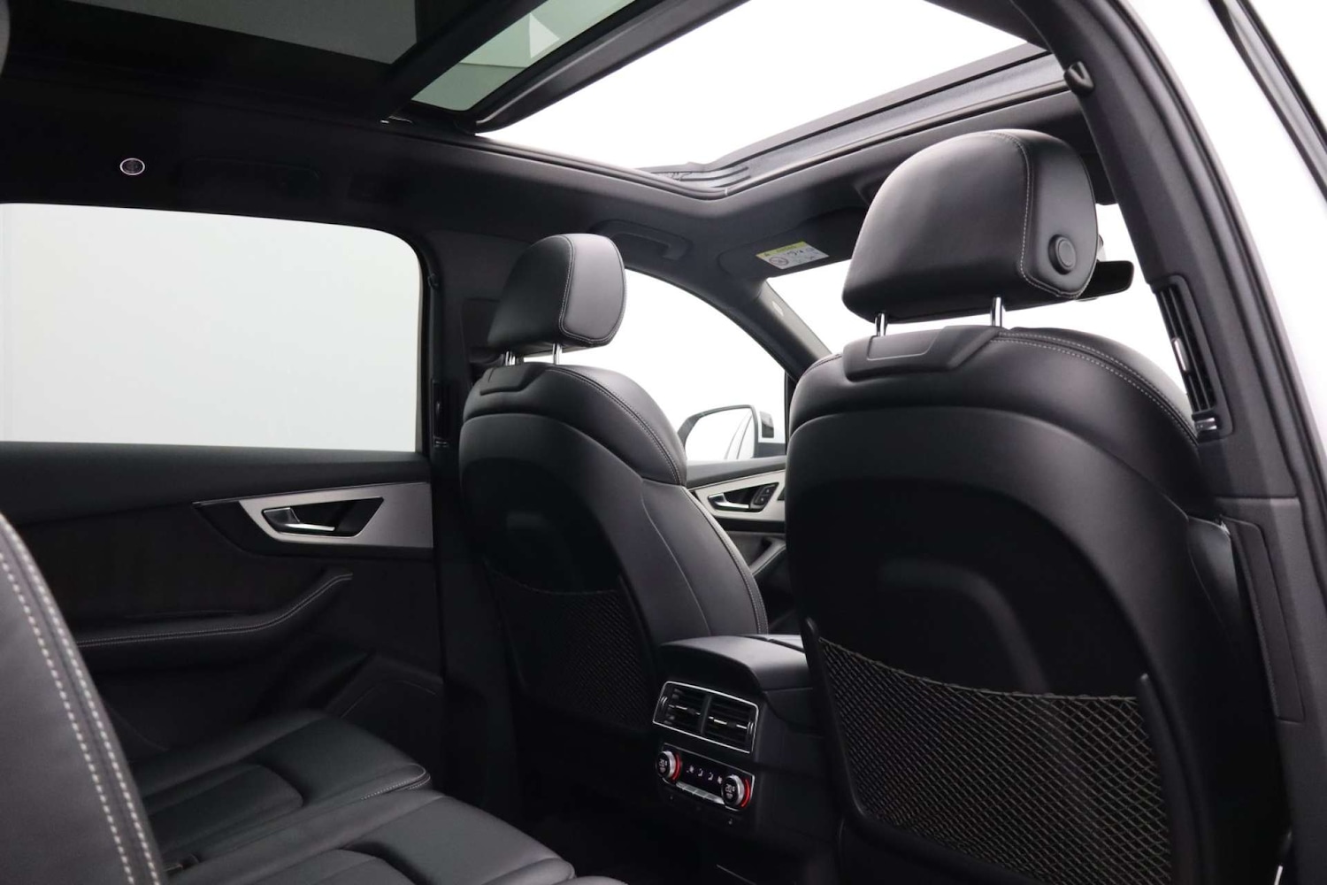 Used Audi Q7 2015 for sale - 76601977: Photo 22