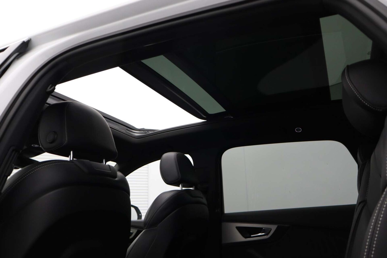 Used Audi Q7 2015 for sale - 76601977: Photo 35