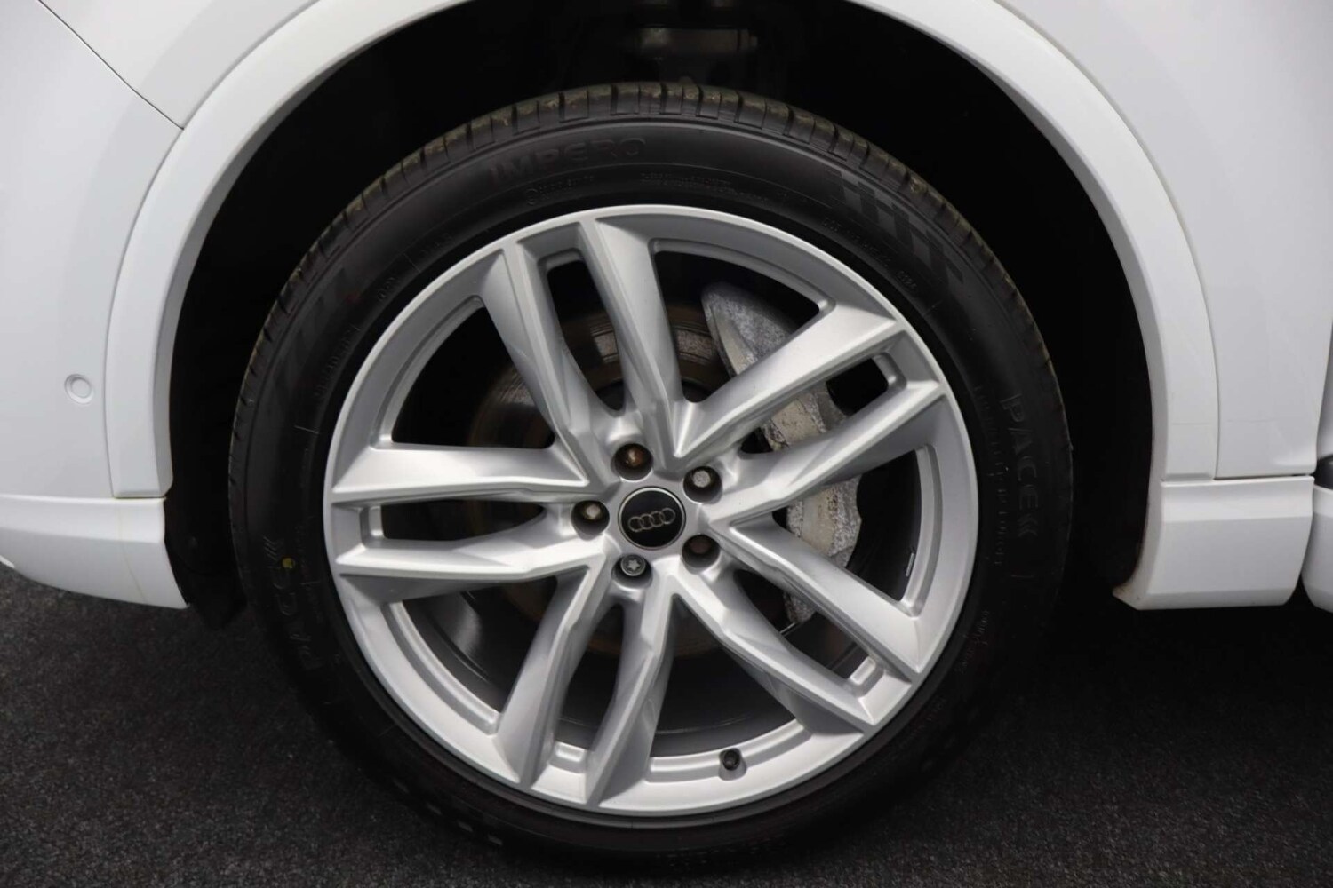 Used Audi Q7 2015 for sale - 76601977: Photo 68