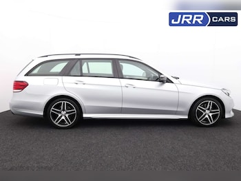 Used Mercedes-Benz E Class 2016 for sale - 76767880: Photo