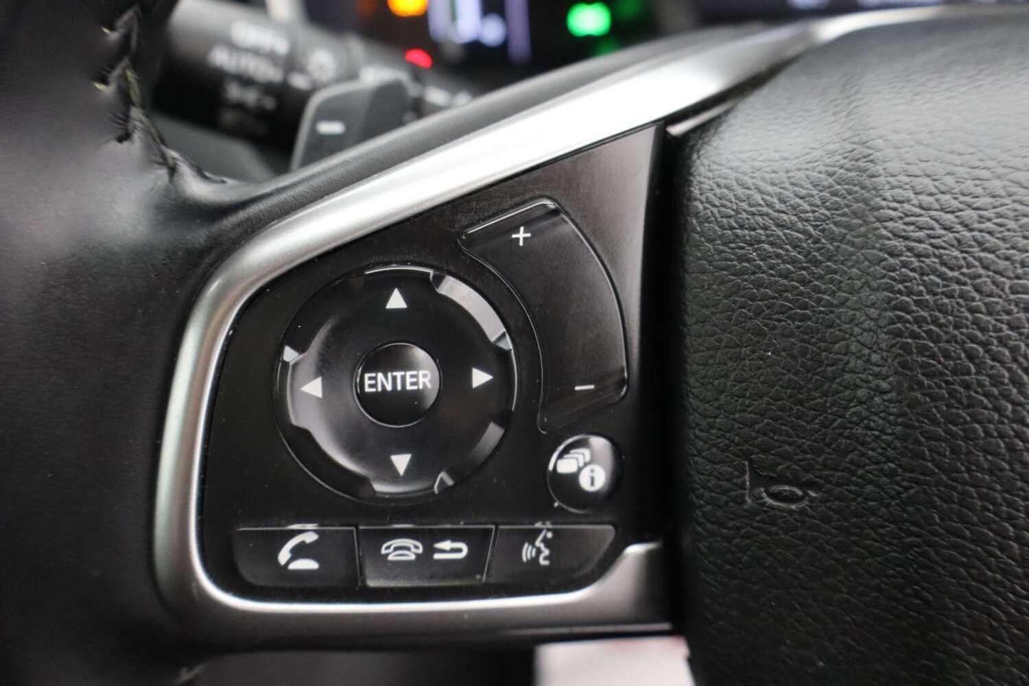 Used Honda CR-V 2021 for sale - 76182684: Photo 28