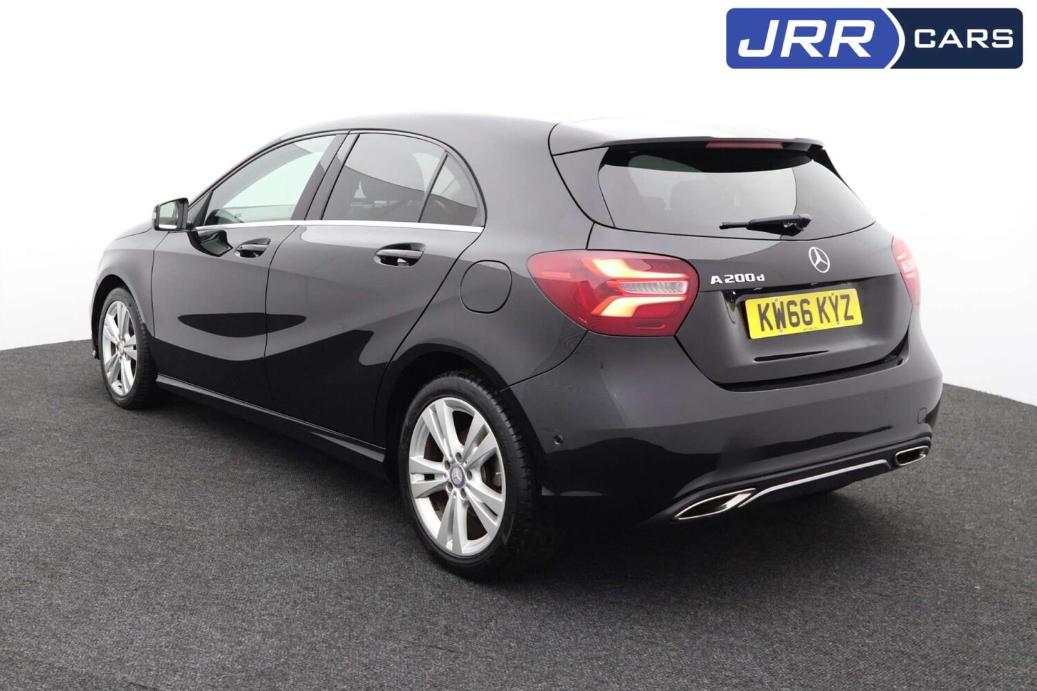 Used Mercedes-Benz A-Class 2017 for sale - 77903111: Photo 11