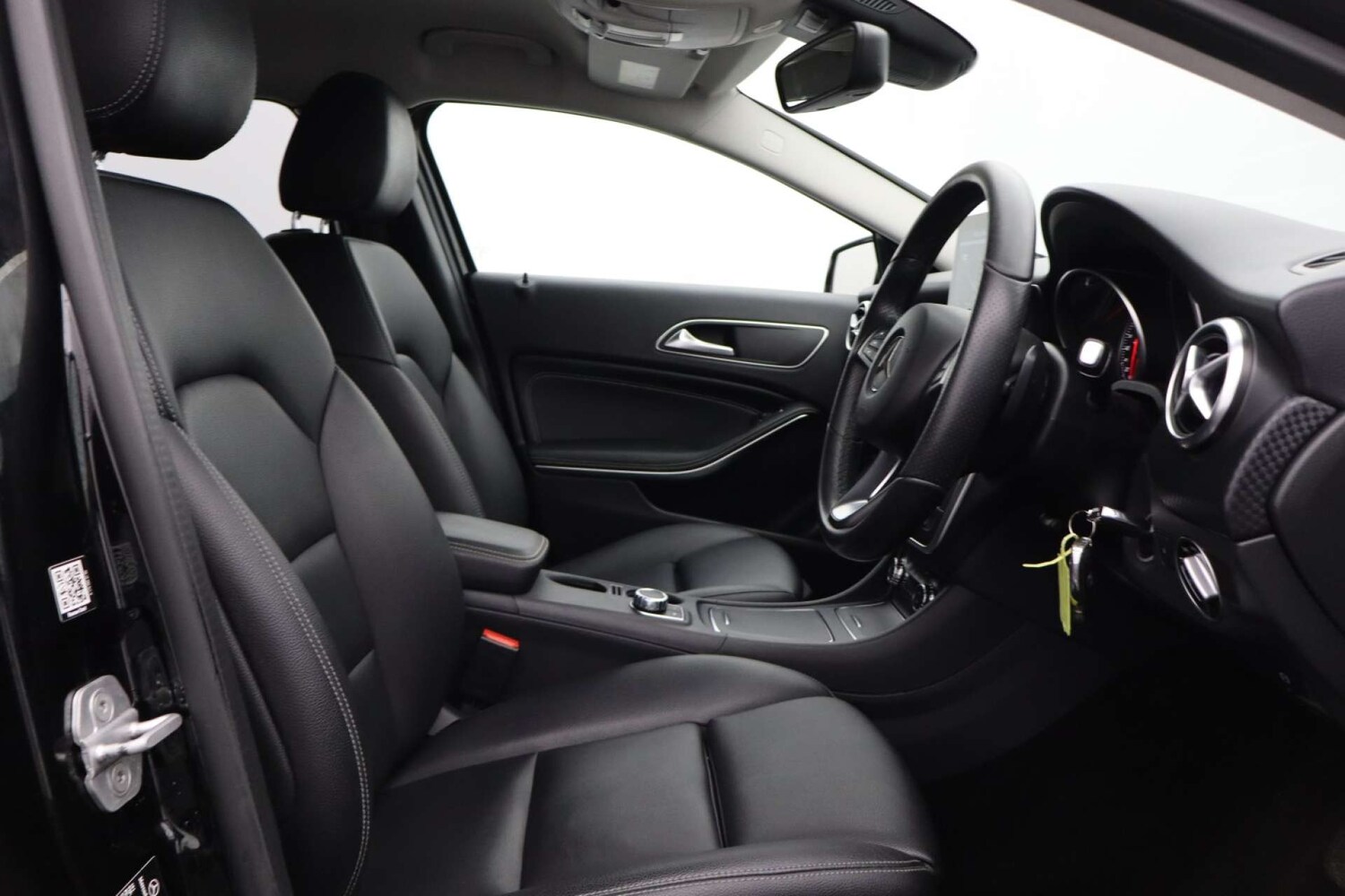 Used Mercedes-Benz A-Class 2017 for sale - 77903111: Photo 13