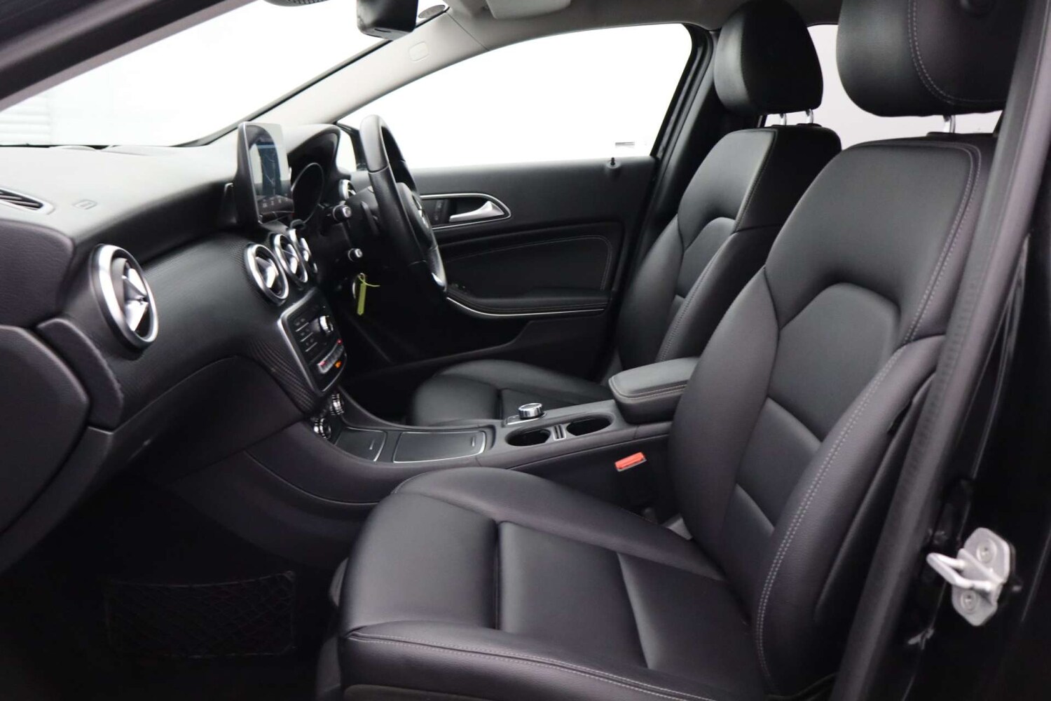 Used Mercedes-Benz A-Class 2017 for sale - 77903111: Photo 29