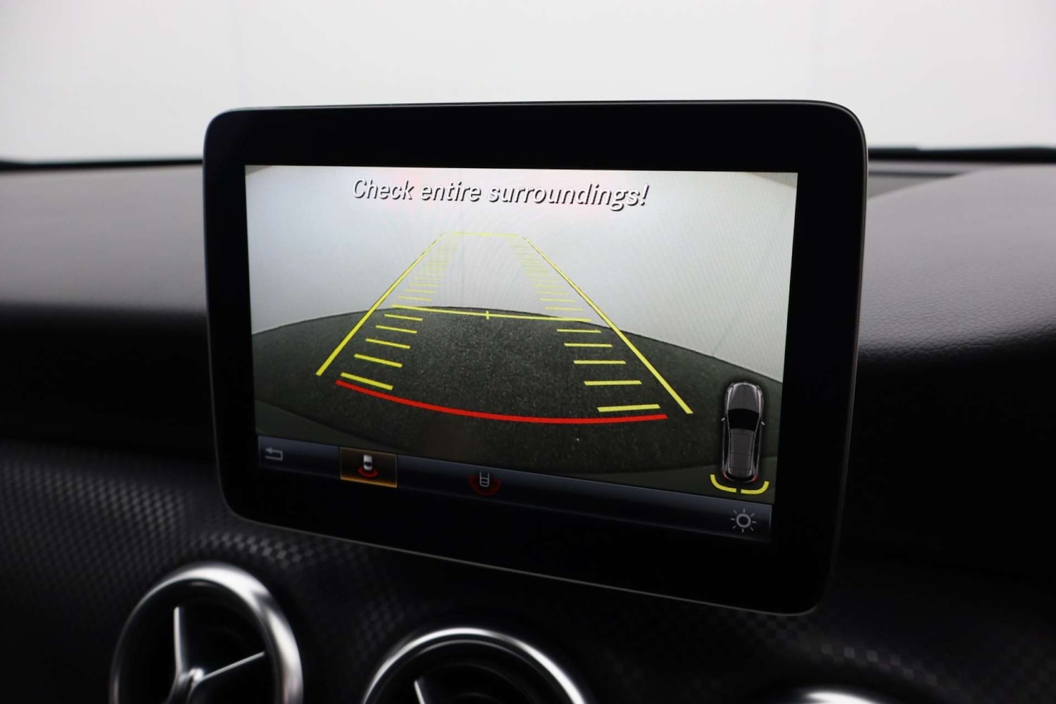 Used Mercedes-Benz A-Class 2017 for sale - 77903111: Photo 3