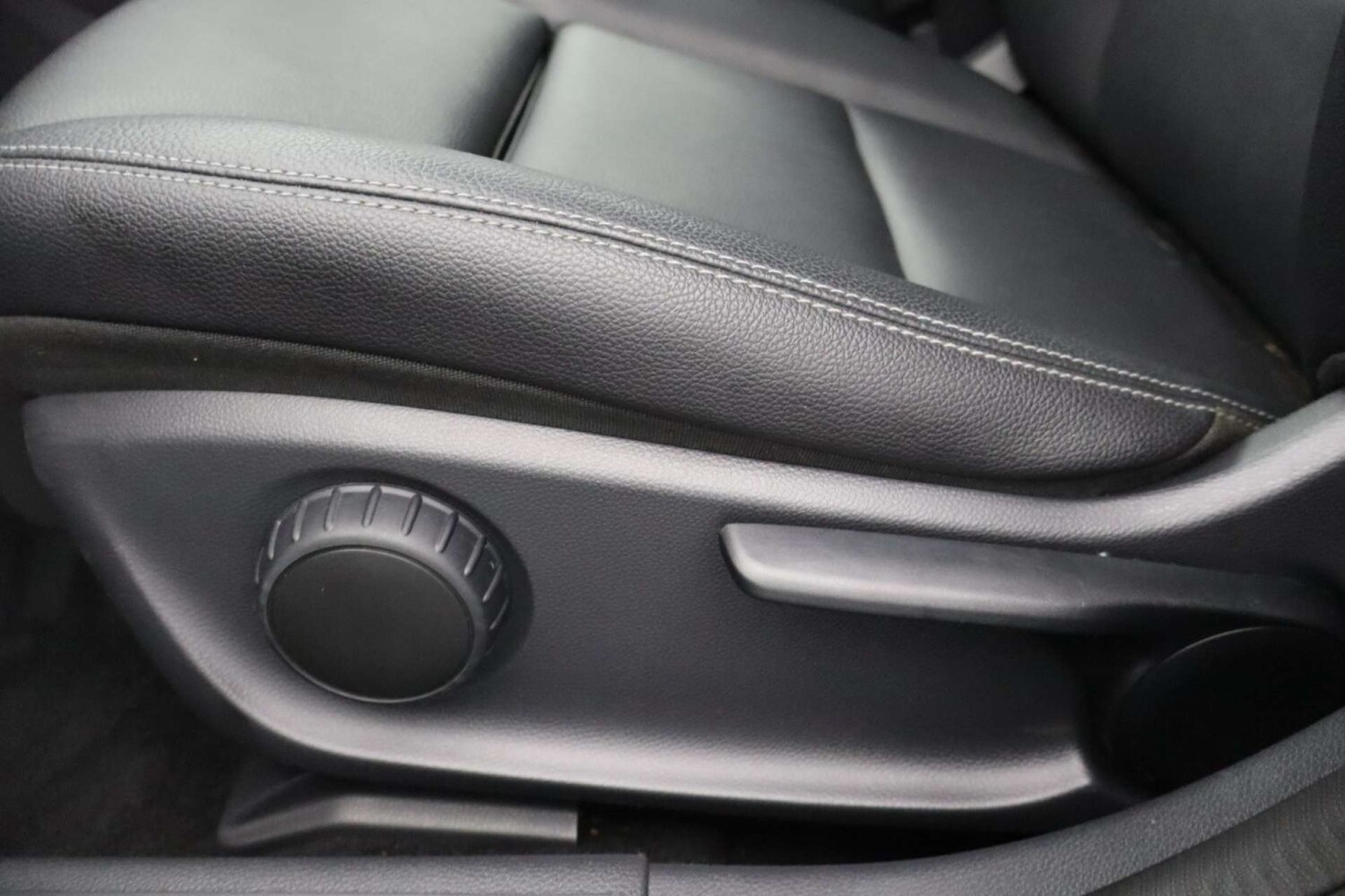 Used Mercedes-Benz A-Class 2017 for sale - 77903111: Photo 31