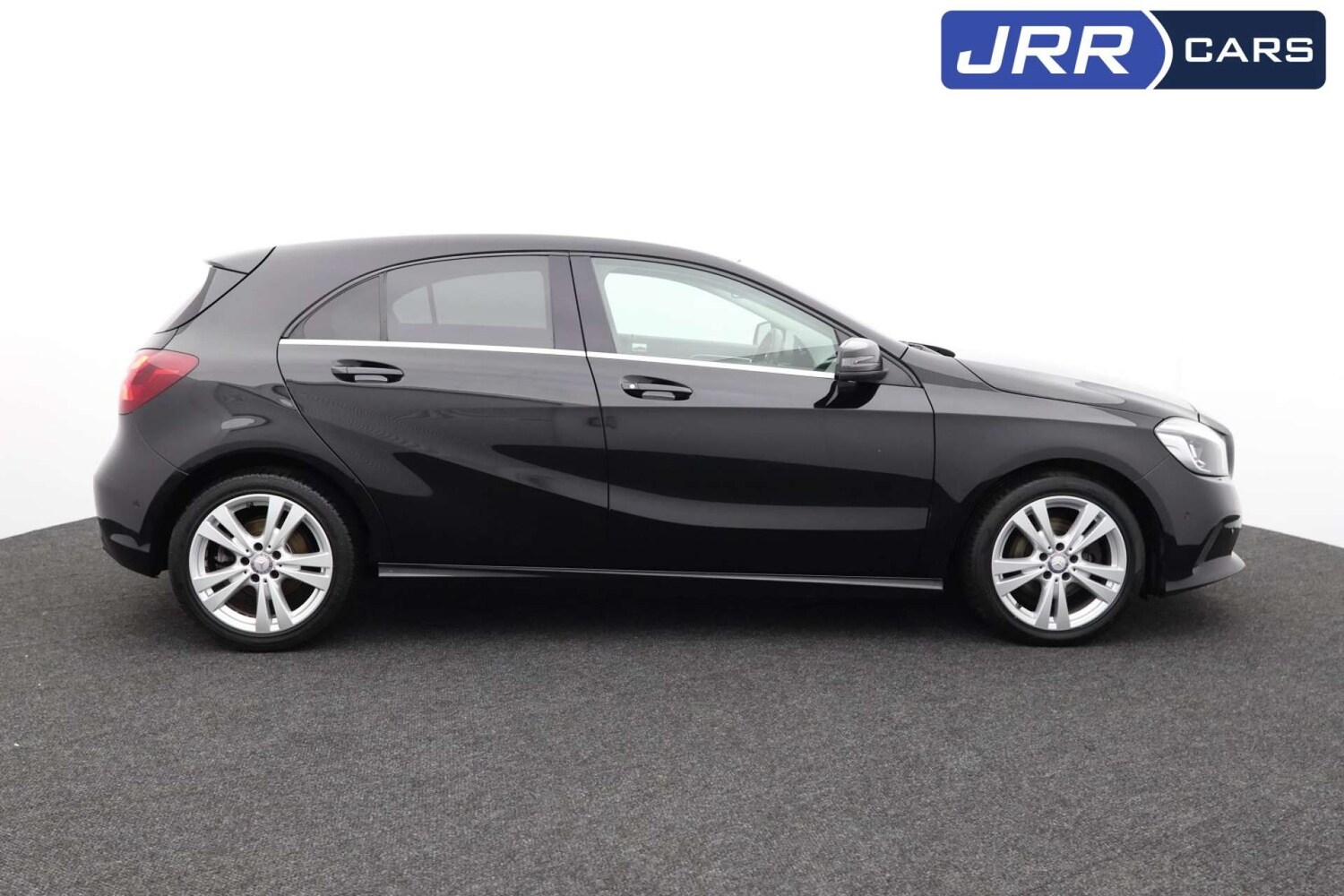 Used Mercedes-Benz A-Class 2017 for sale - 77903111: Photo 6