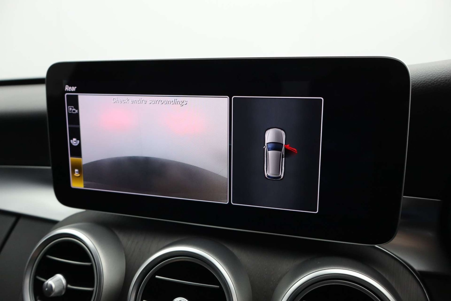 Used Mercedes-Benz C Class 2021 for sale - 76422513: Photo 16