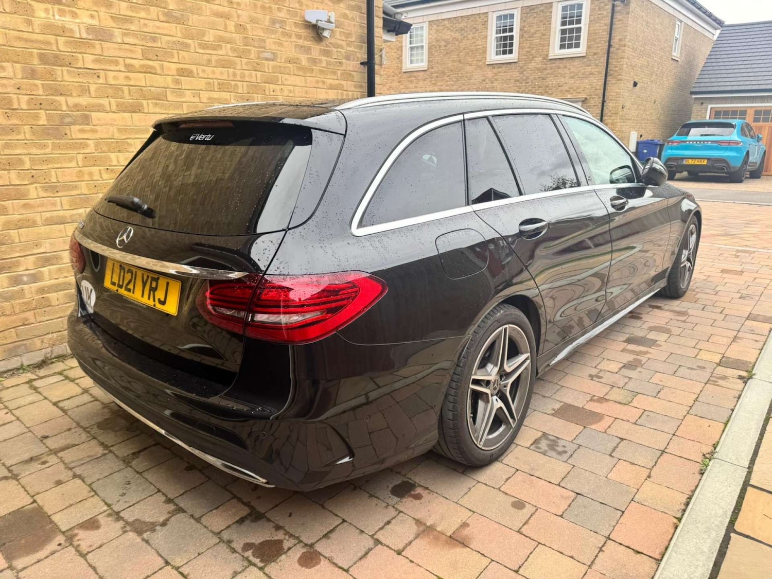 Used Mercedes-Benz C Class 2021 for sale - 76422513: Photo 3