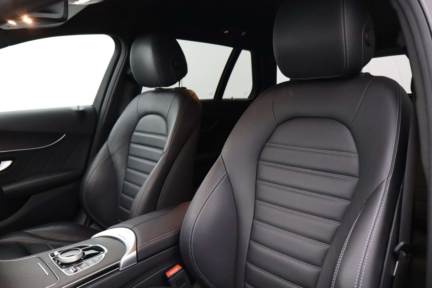 Used Mercedes-Benz C Class 2021 for sale - 76422513: Photo 33