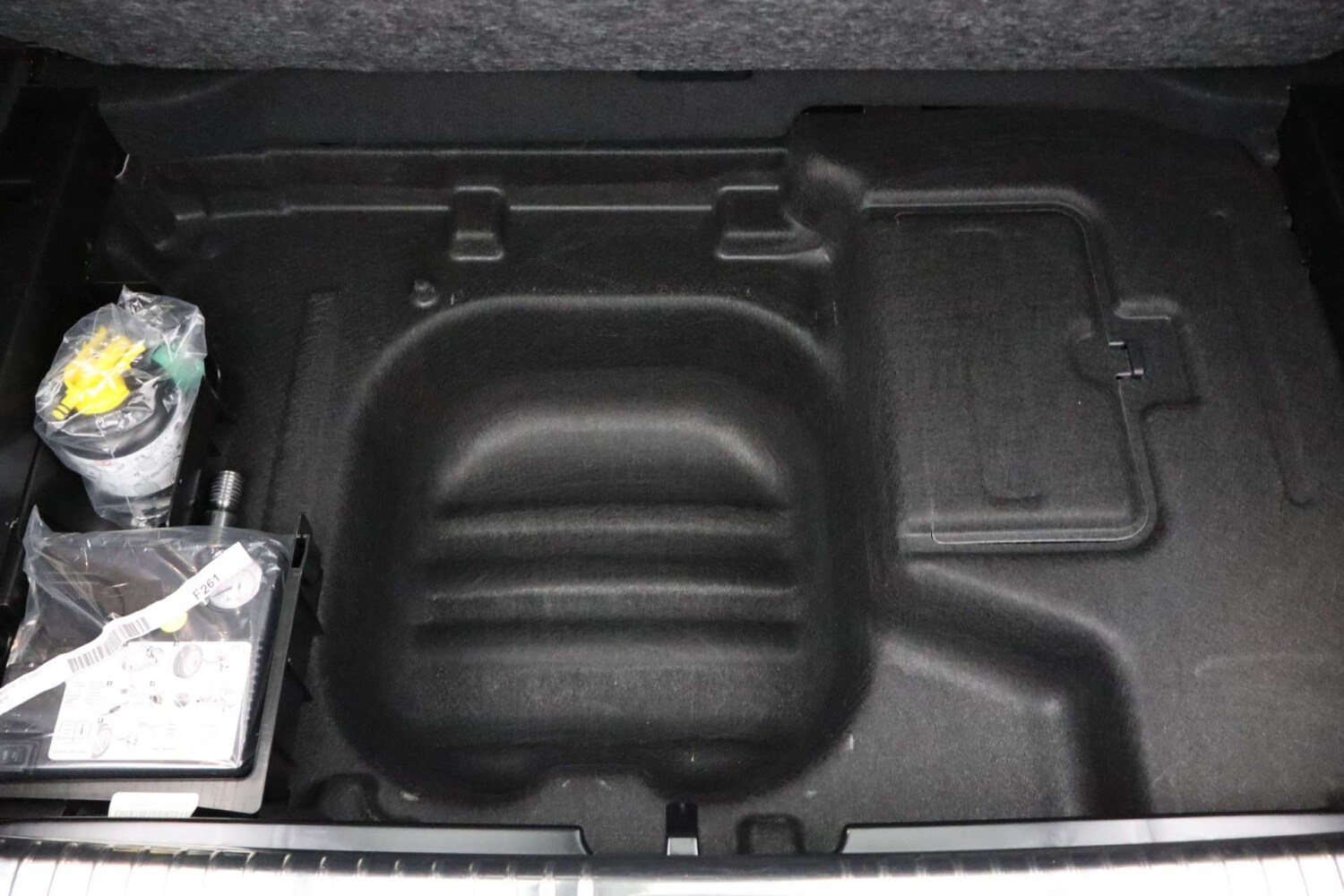 Used Mercedes-Benz C Class 2021 for sale - 76422513: Photo 63