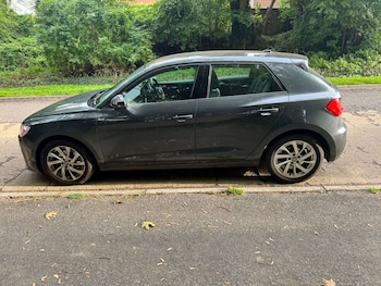 Used Audi A1 2019 for sale - 76182642: Photo 3
