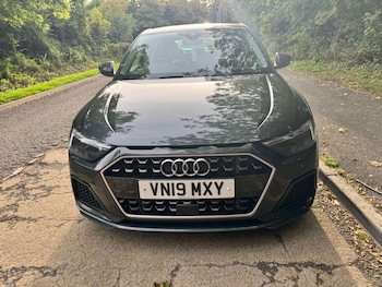 Used Audi A1 2019 for sale - 76182642: Photo 4