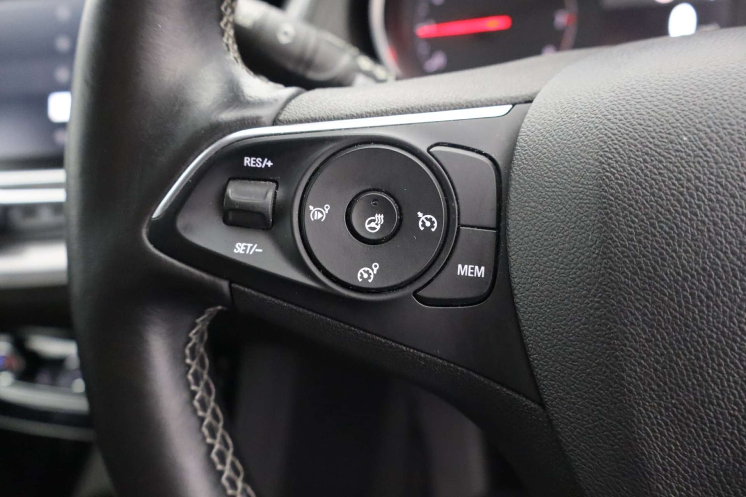 Used Vauxhall Grandland X 2019 for sale - 76235465: Photo 37