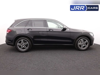 Used Mercedes-Benz GLC 2019 for sale - 76182702: Photo