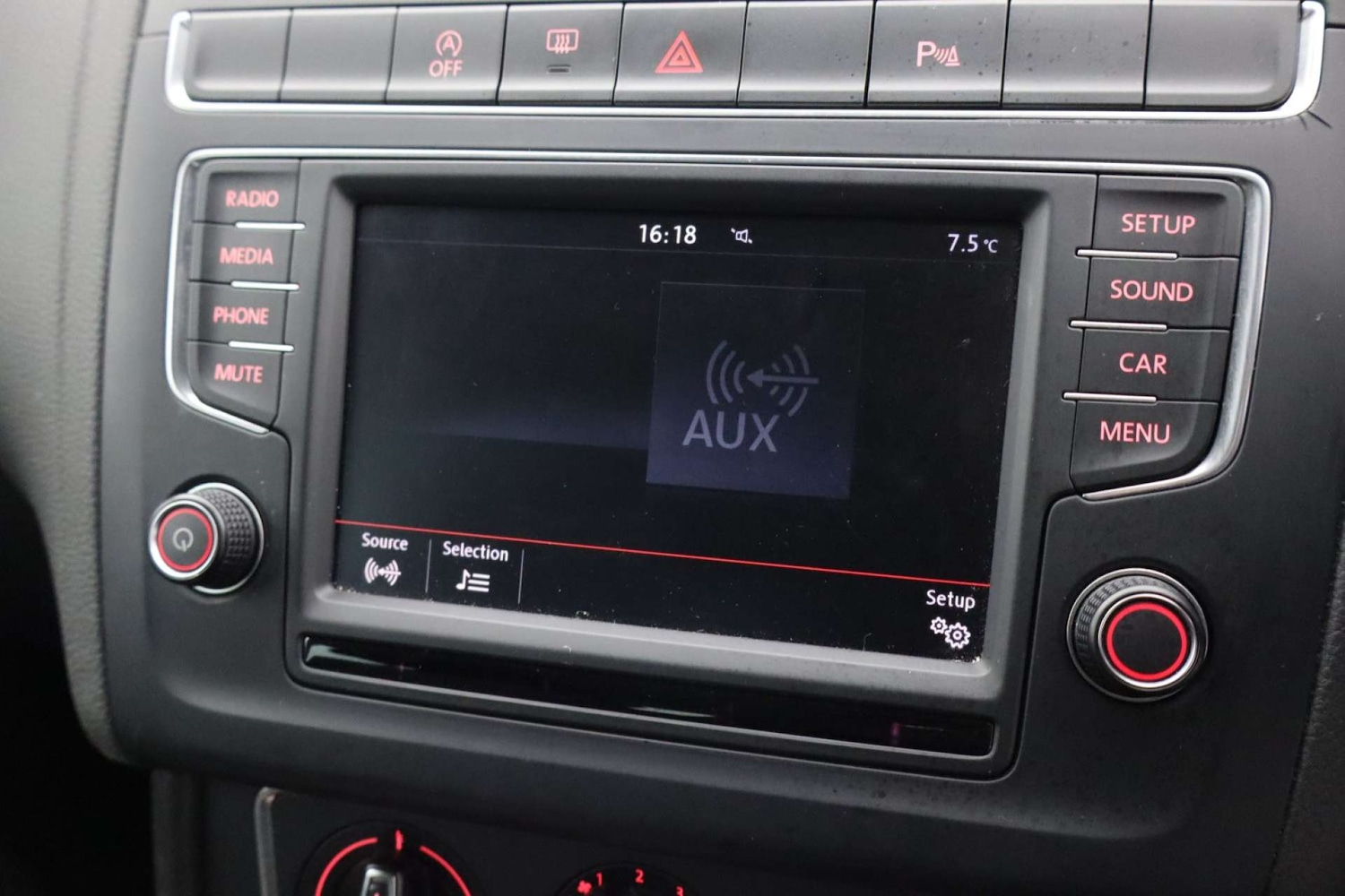 Used Volkswagen Polo 2016 for sale - 77088696: Photo 15