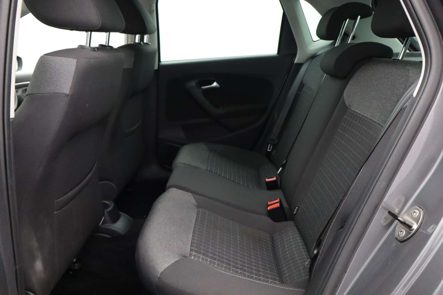 Used Volkswagen Polo 2016 for sale - 77088696: Photo 27