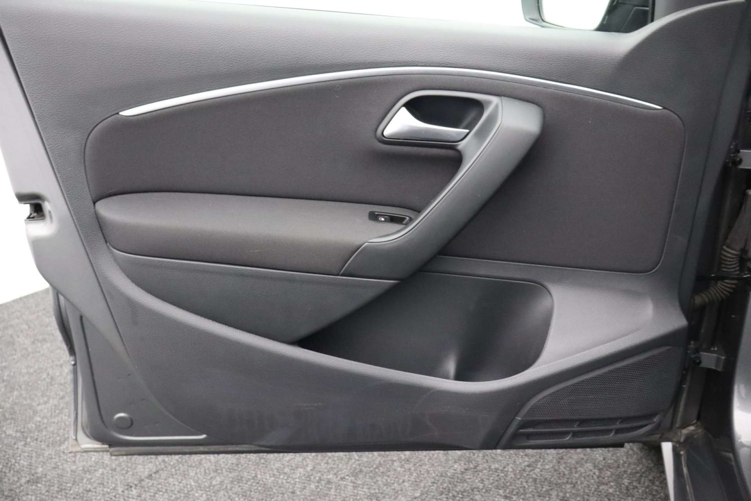 Used Volkswagen Polo 2016 for sale - 77088696: Photo 34