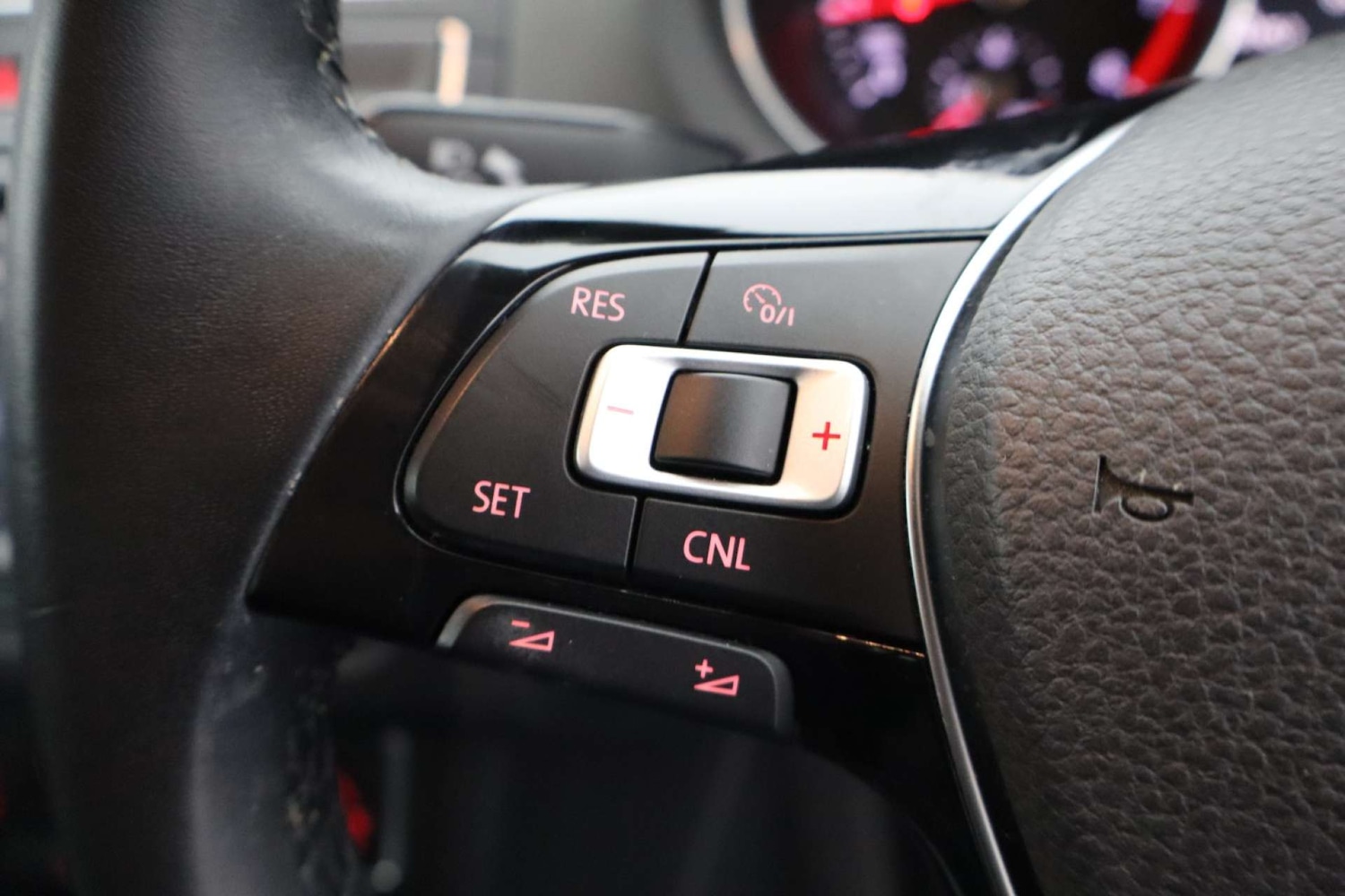 Used Volkswagen Polo 2016 for sale - 77088696: Photo 36