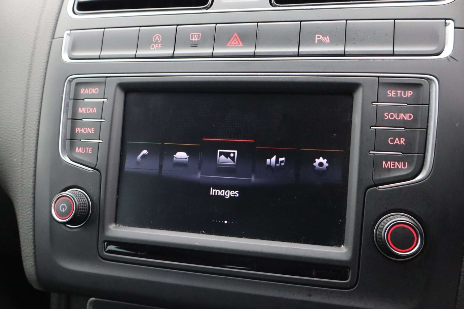 Used Volkswagen Polo 2016 for sale - 77088696: Photo 46