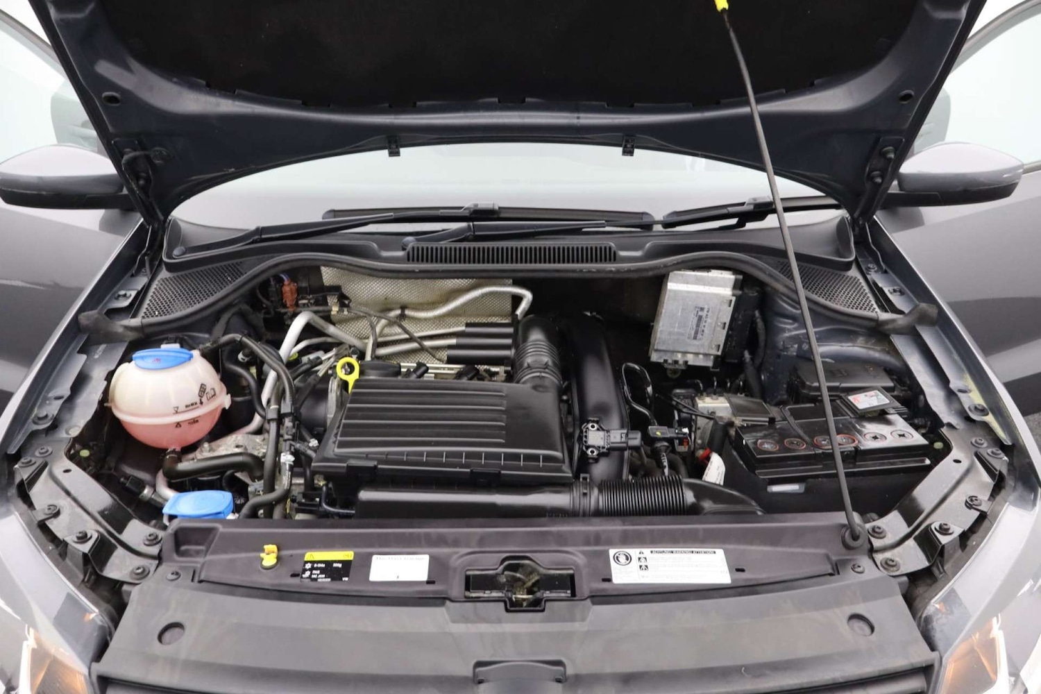 Used Volkswagen Polo 2016 for sale - 77088696: Photo 55