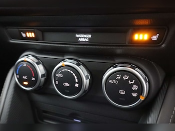 Used Mazda Mazda2 2019 for sale - 78702831: Photo