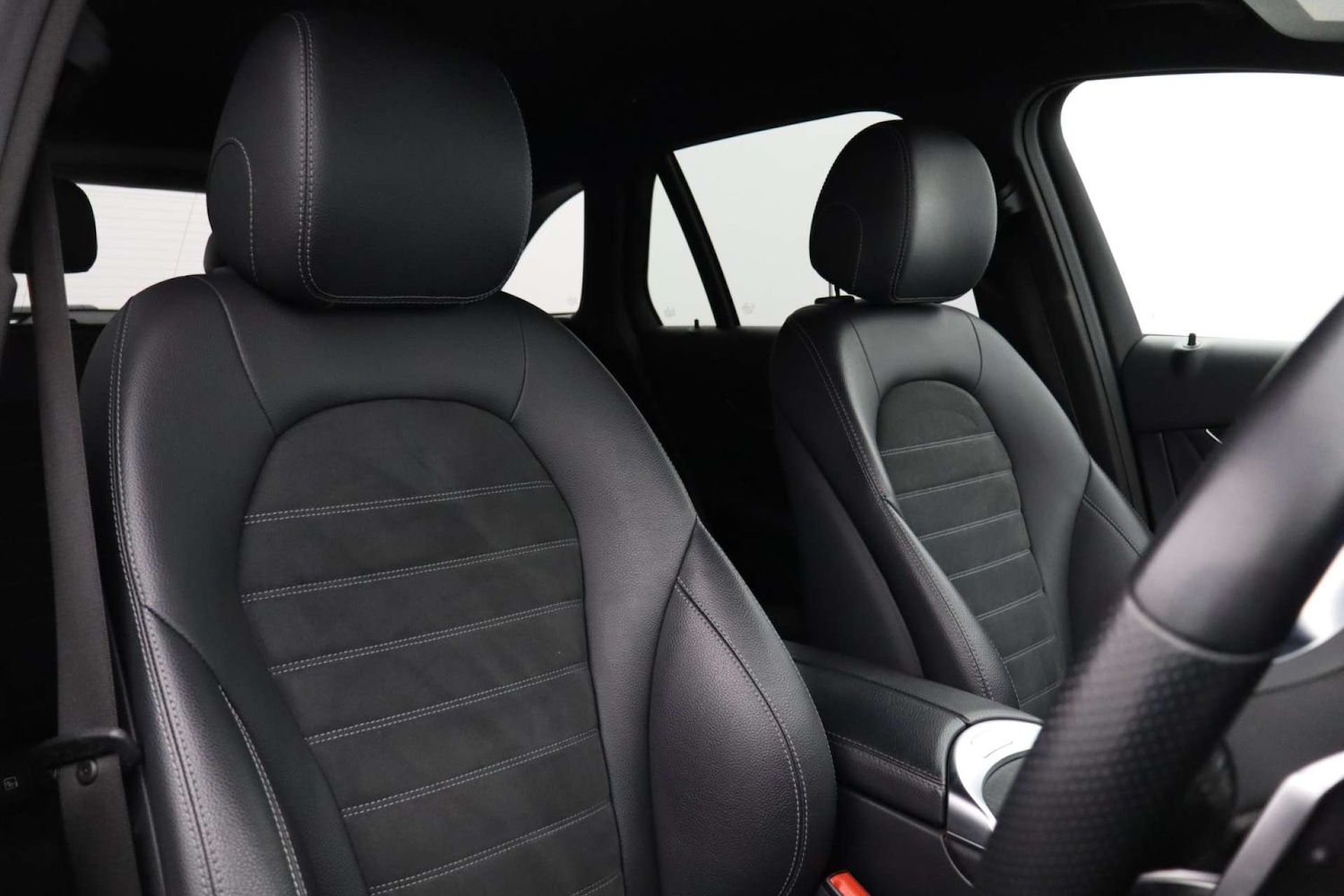 Used Mercedes-Benz GLC 2019 for sale - 76601874: Photo 12