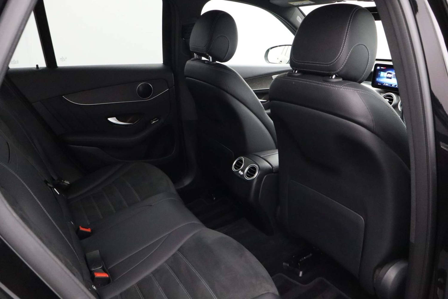 Used Mercedes-Benz GLC 2019 for sale - 76601874: Photo 21