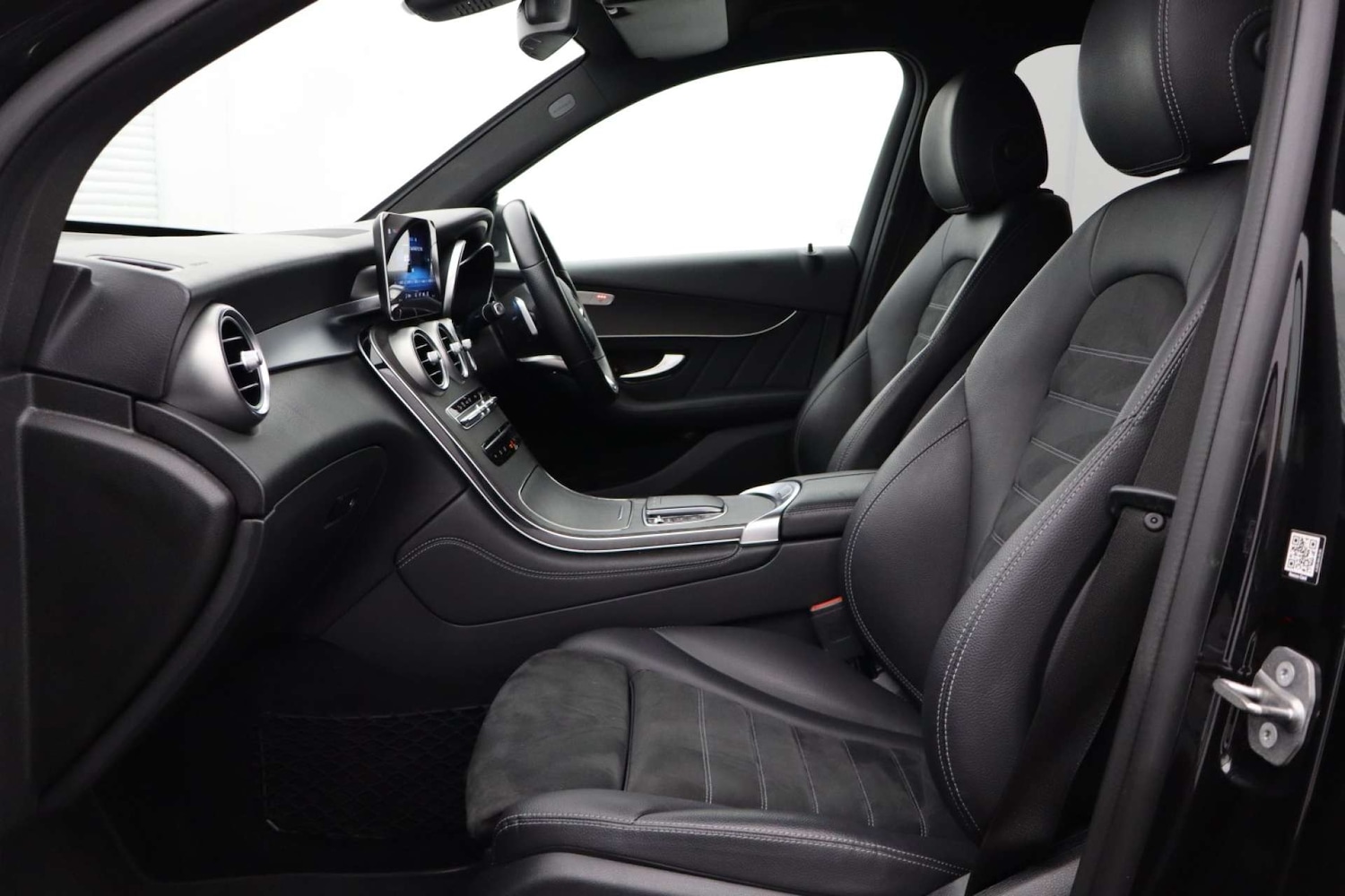 Used Mercedes-Benz GLC 2019 for sale - 76601874: Photo 34