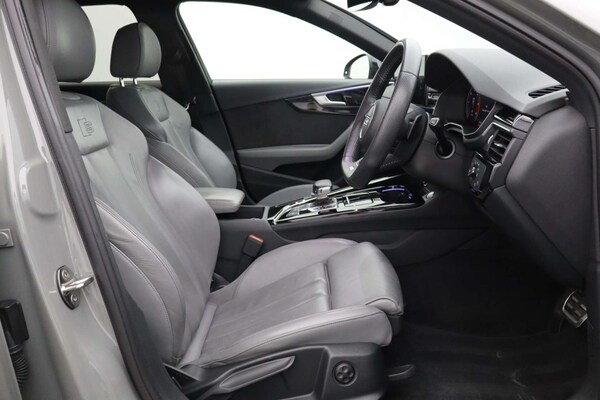 Used Audi A4 2020 for sale - 76182716: Photo 2