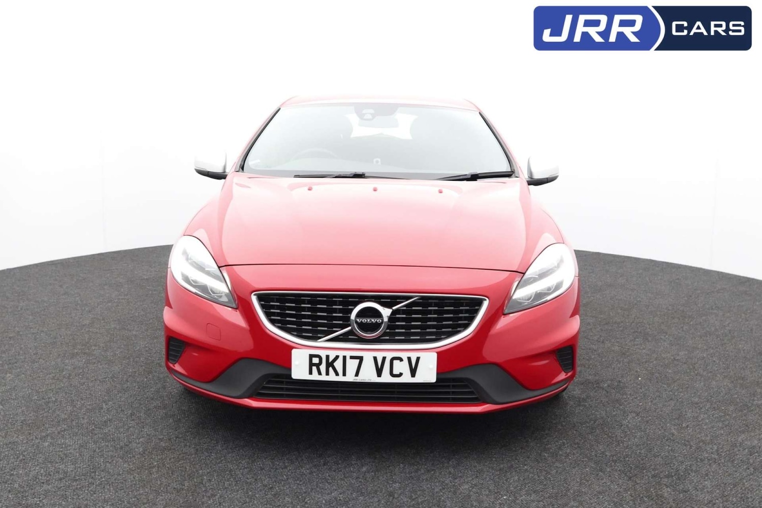 Used Volvo V40 2017 for sale - 76182653: Photo 3