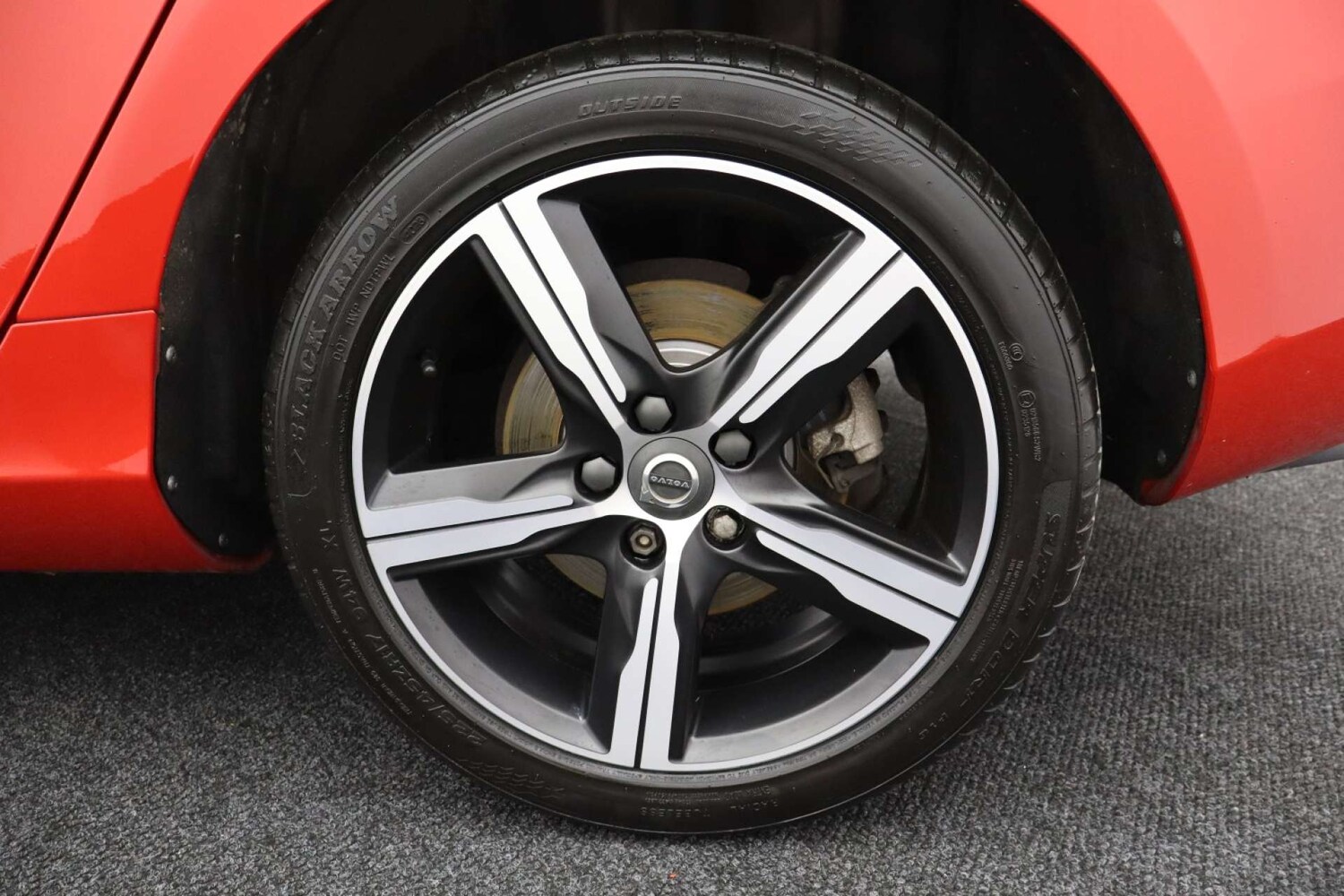 Used Volvo V40 2017 for sale - 76182653: Photo 44