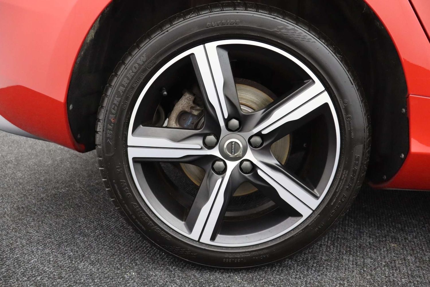 Used Volvo V40 2017 for sale - 76182653: Photo 45