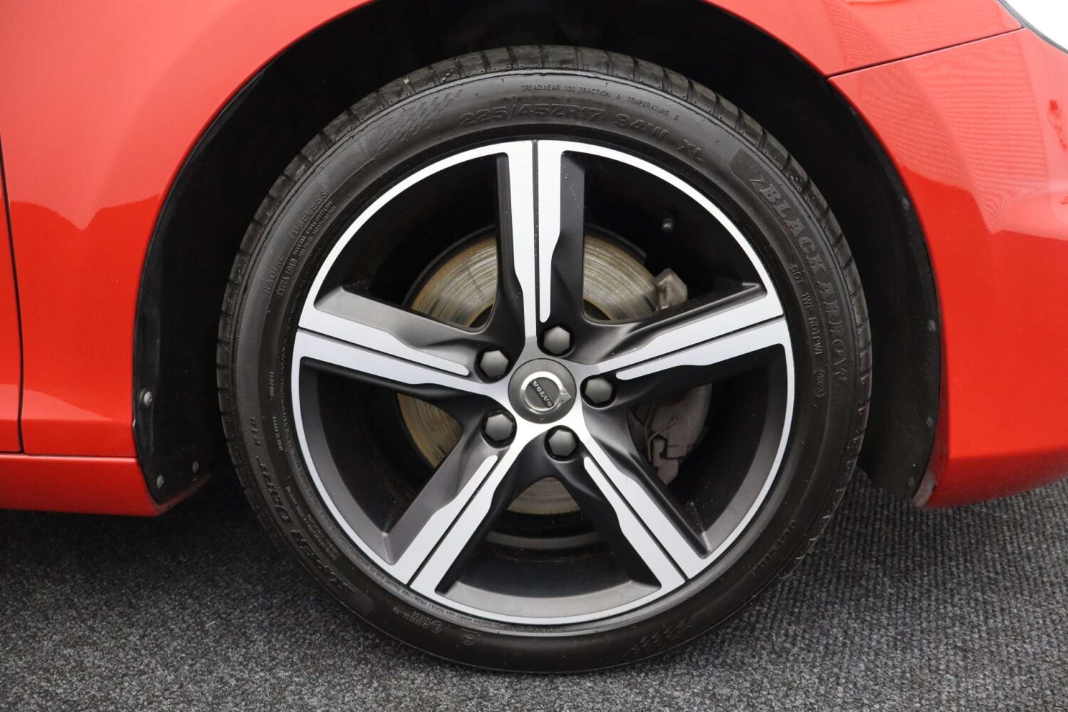 Used Volvo V40 2017 for sale - 76182653: Photo 46