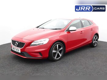 Used Volvo V40 2017 for sale - 76182653: Photo