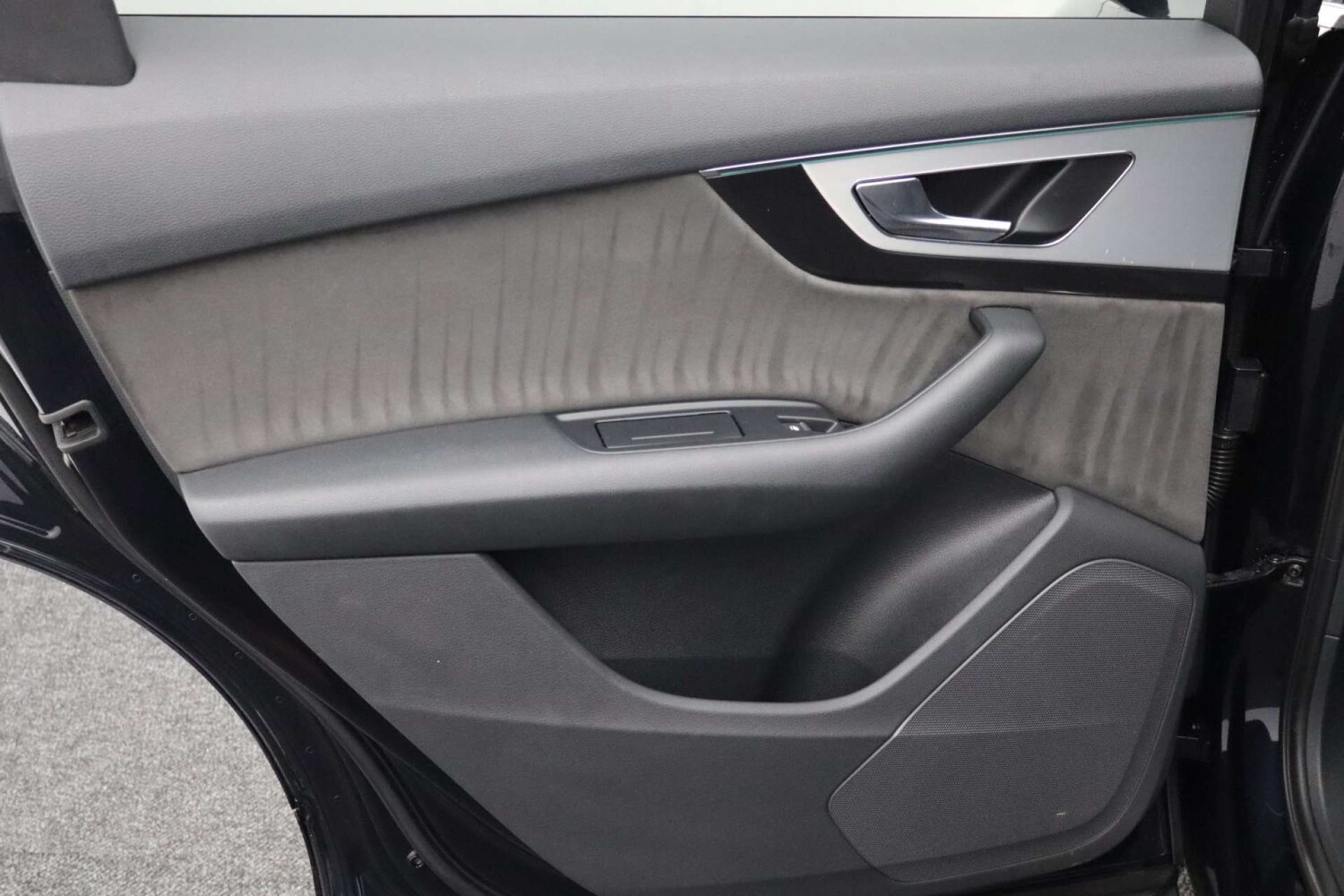 Used Audi Q7 2015 for sale - 76453807: Photo 62