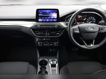 Used Ford Focus 2019 for sale - 77224800: Photo