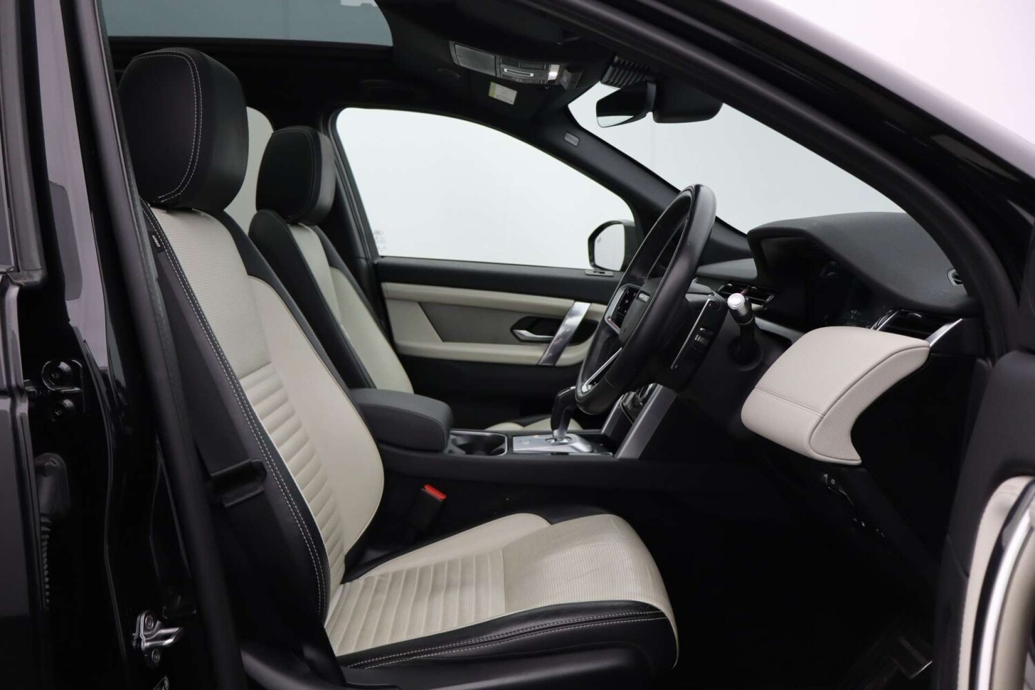 Used Land Rover Discovery Sport 2021 for sale - 77129080: Photo 22