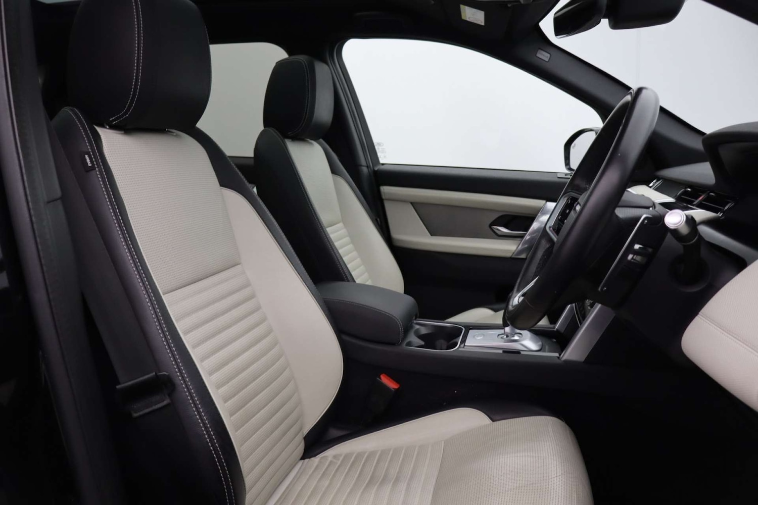 Used Land Rover Discovery Sport 2021 for sale - 77129080: Photo 23