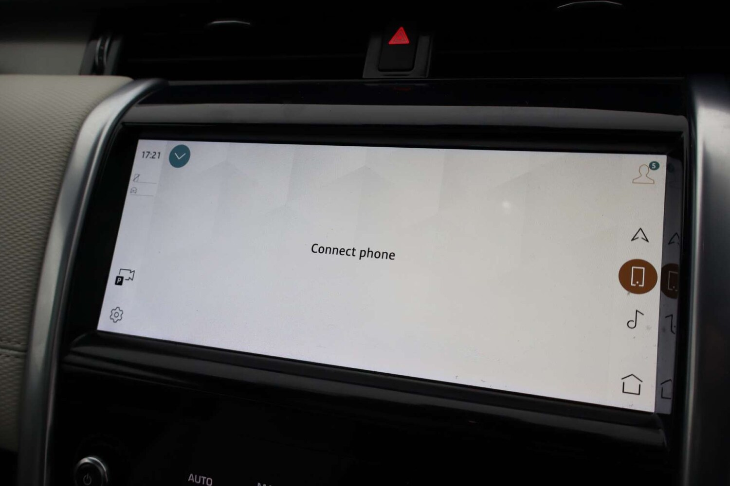 Used Land Rover Discovery Sport 2021 for sale - 77129080: Photo 32