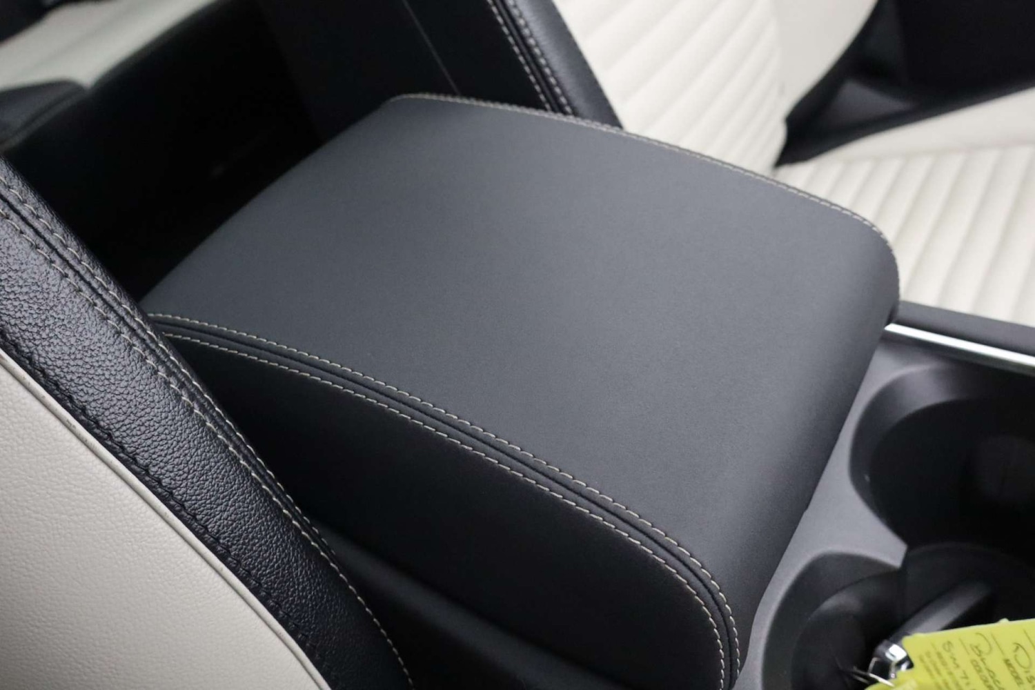 Used Land Rover Discovery Sport 2021 for sale - 77129080: Photo 43