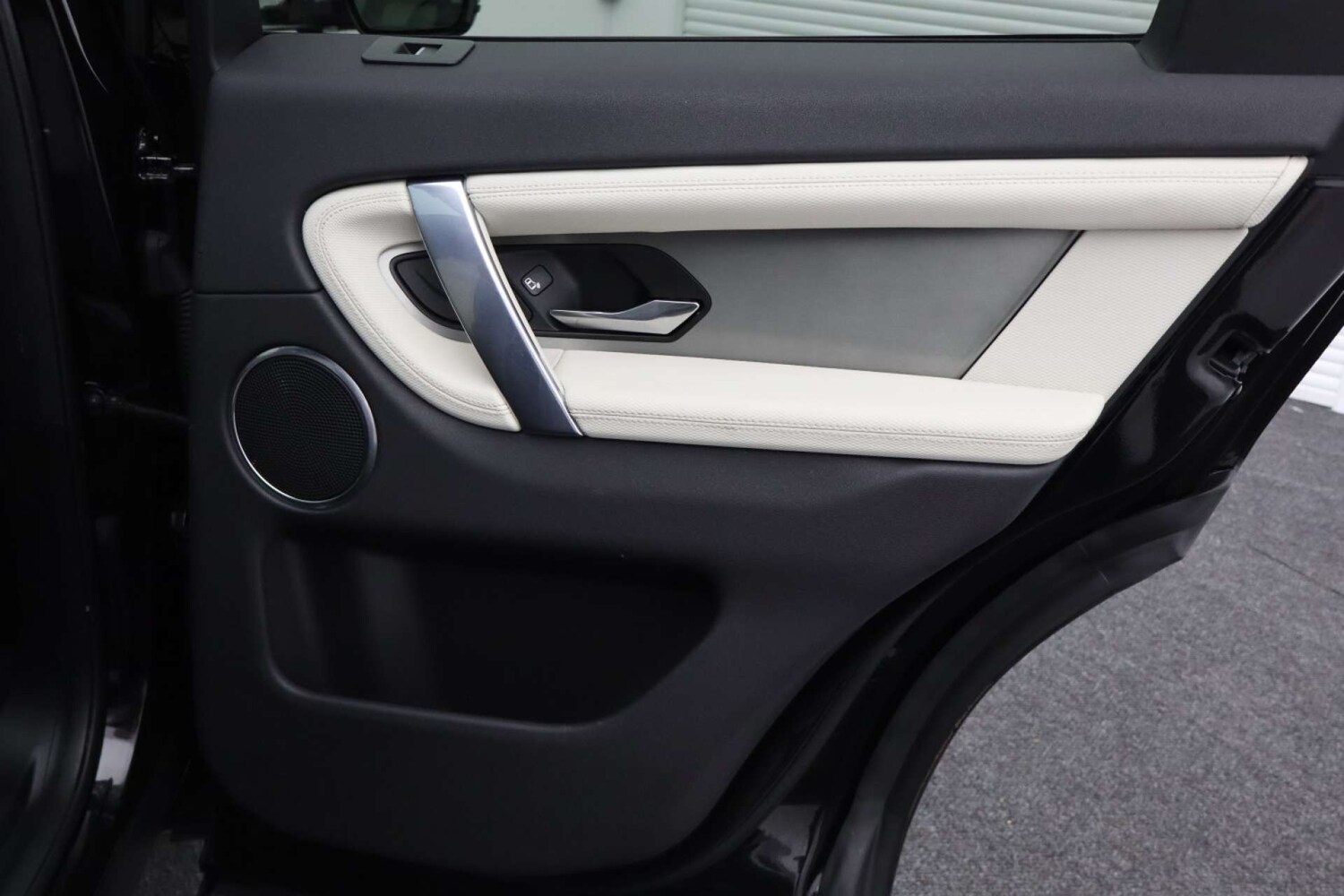 Used Land Rover Discovery Sport 2021 for sale - 77129080: Photo 47