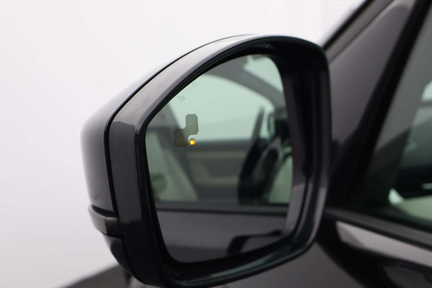 Used Land Rover Discovery Sport 2021 for sale - 77129080: Photo 60