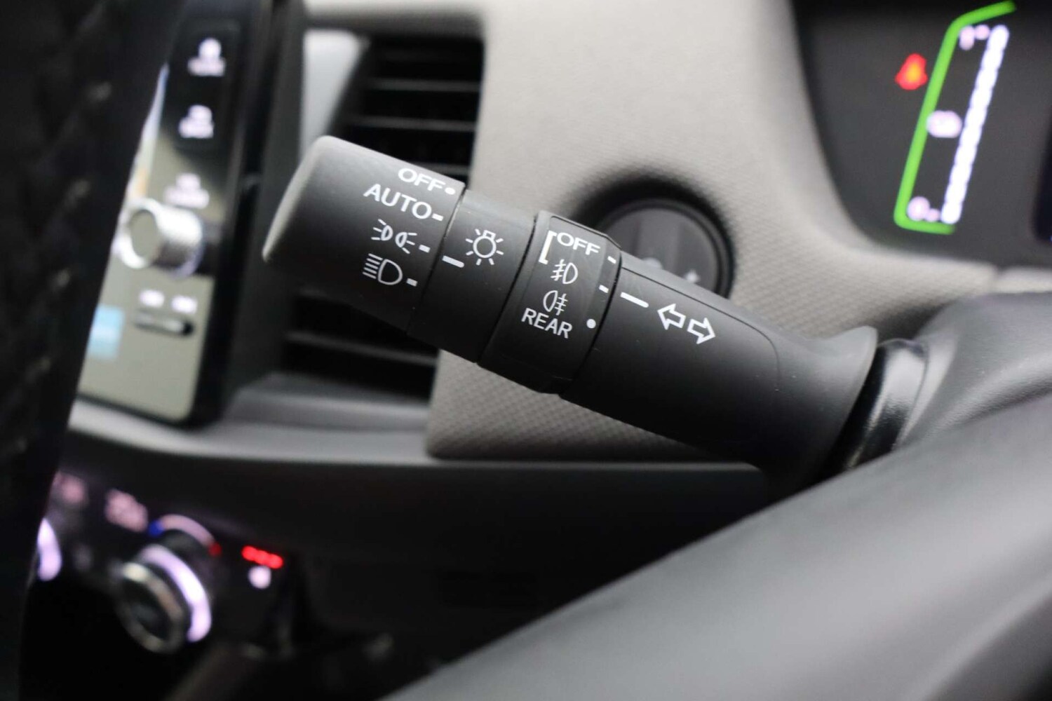 Used Honda Jazz 2023 for sale - 76182582: Photo 33