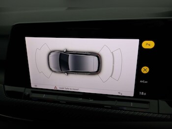 Used Volkswagen Golf 2021 for sale - 78254152: Photo